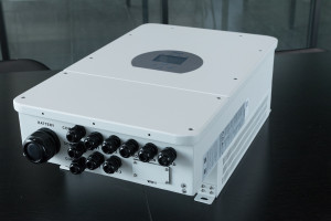 Deye SUN-15K-SG05LP3-EU-SM2 Deye SUN-15K-SG05LP3-EU-SM2